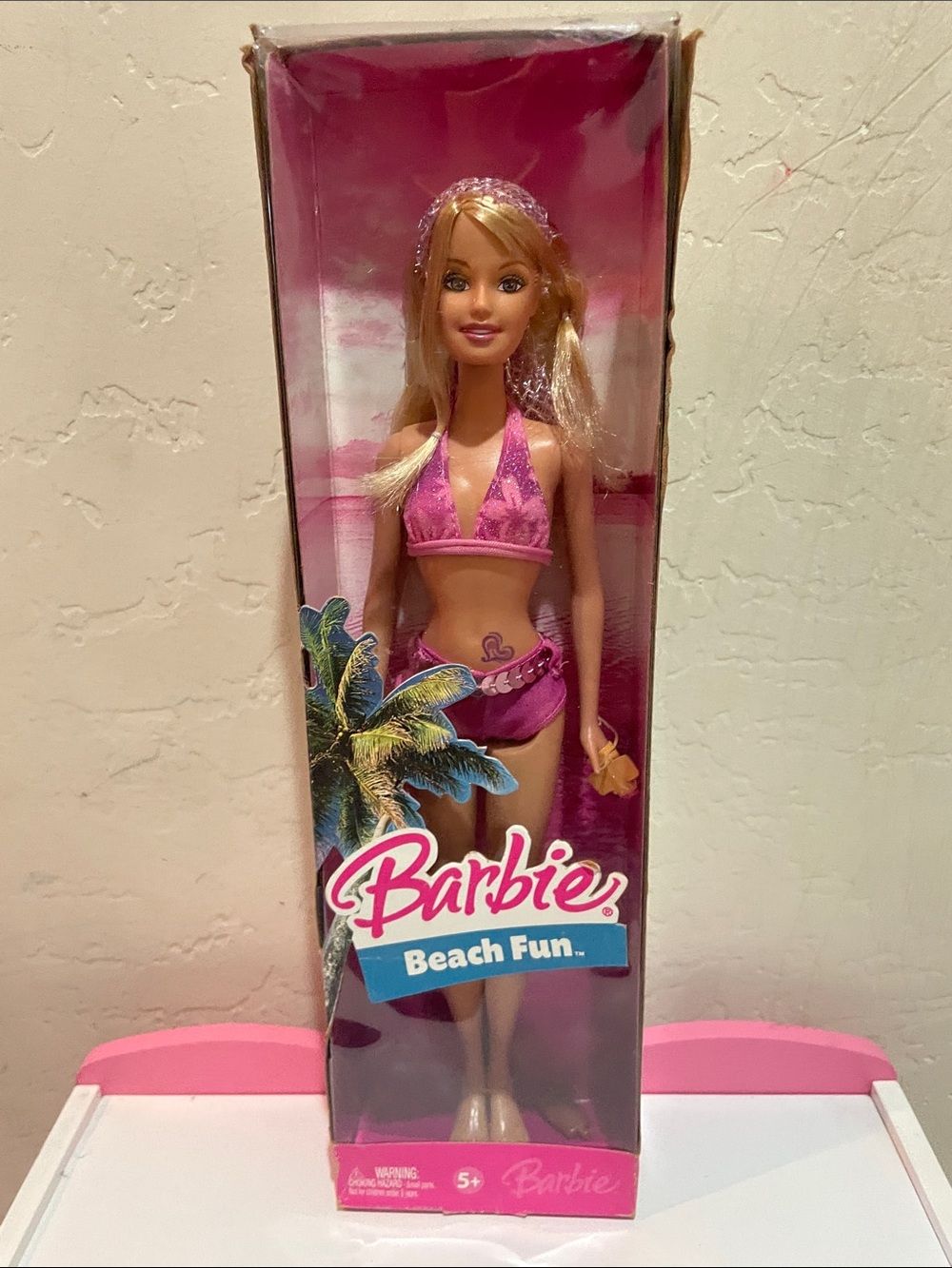 Beach Fun Barbie Doll 2006 New in Box J0709 sunscreen & heart tattoo